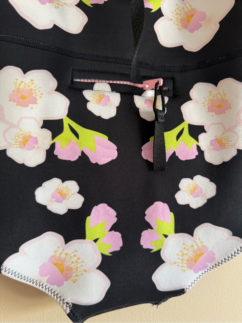 Cynthia Rowley surfsuit size M - Picture 3 of 9